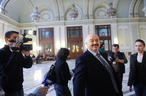 Senatorii PSD, mandatati sa voteze in favoarea arestarii in cazul Catalin Voicu