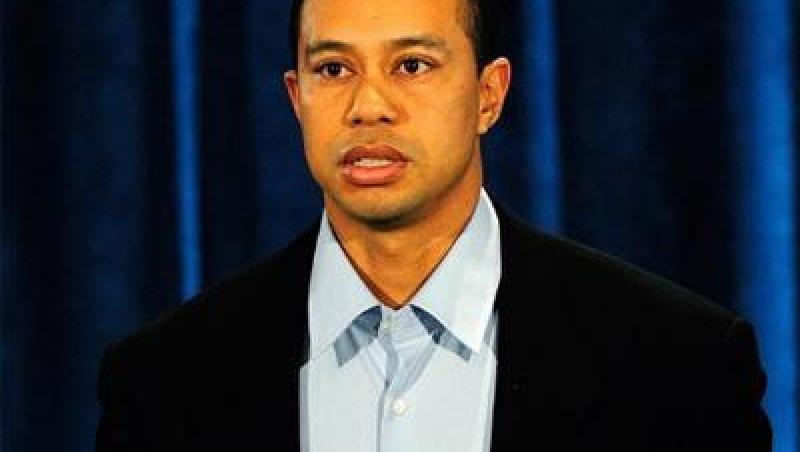 Tiger Woods isi cere scuze copiilor