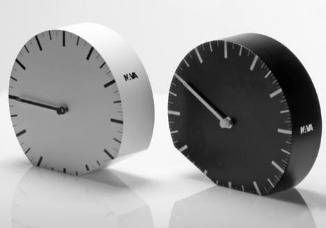 Romania schimba ceasul: in noaptea de sambata spre duminica pierdem o ora