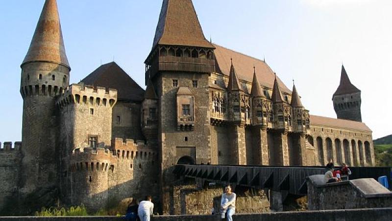 Castelul Huniazilor este restaurat cu 3 milioane de euro