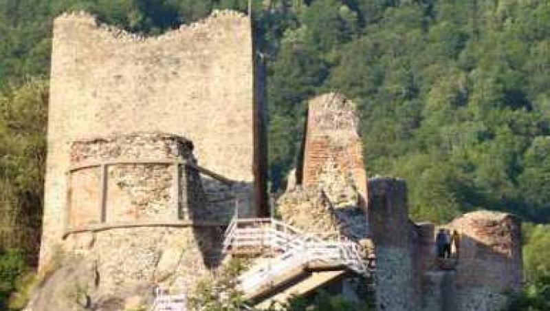 Cetatea lui Vlad Tepes, o ruina