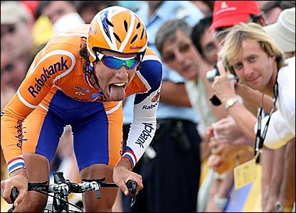 Ciclistul olandez Thomas Dekker, suspendat un an, dupa ce a fost gasit dopat cu EPO