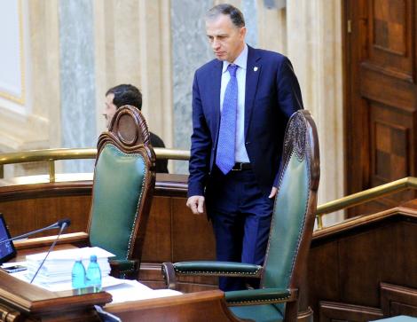 PDL cere suspendarea lui Mircea Geoana la Senat