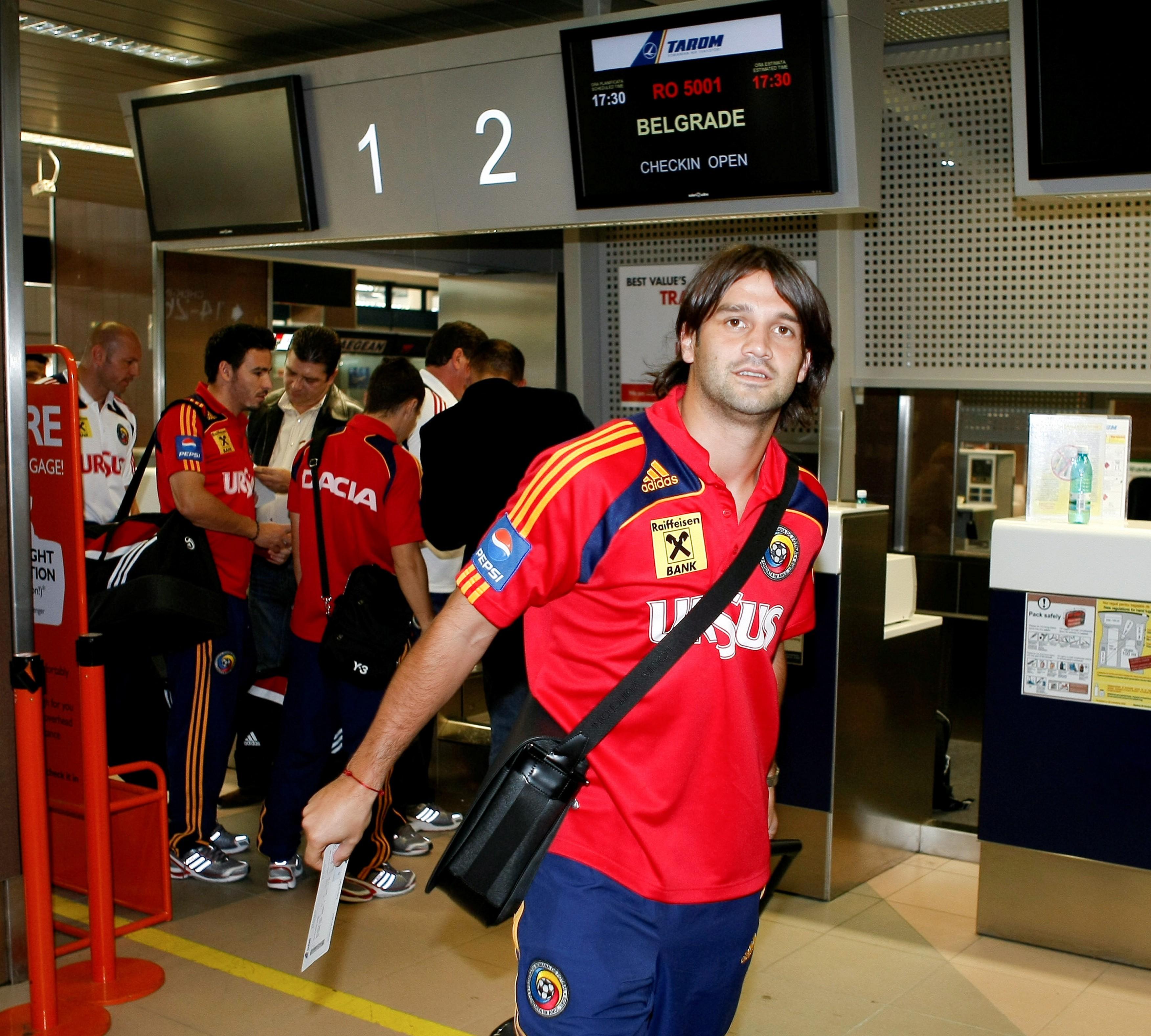 Cristi Chivu revine pe gazon in luna aprilie