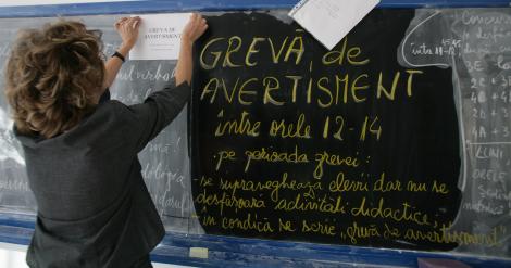 Proteste si in scoli: Profesorii din Buzau, in greva de doua ore