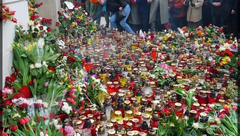 Polonia: Controversa legata de inmormantarea lui Kaczynski