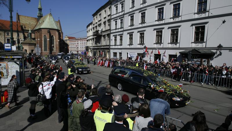 SPECIAL / Funeraliile presedintelui Poloniei