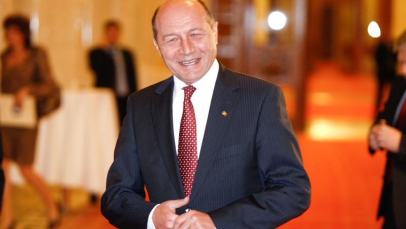 Lukoil a dat bani pentru campania lui Basescu