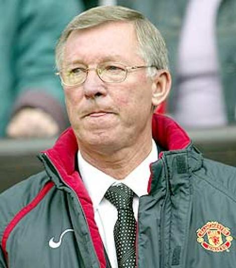 Sir Alex Ferguson va mai sta doar un sezon pe banca lui Manchester United