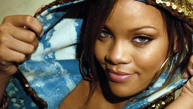 Rihanna, de urgenta la spital
