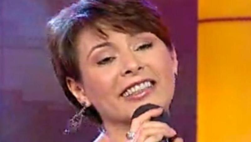 Adriana Antoni a cantat la Acces Direct