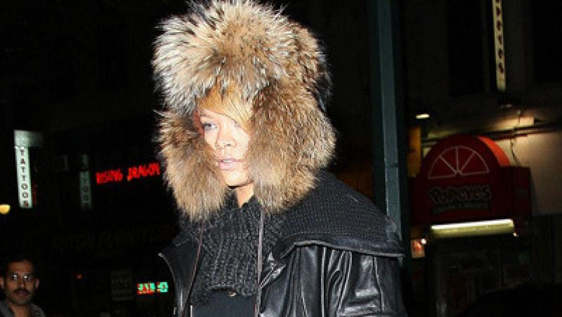 Rihanna, cu caciula de blana 20 de grade | 1