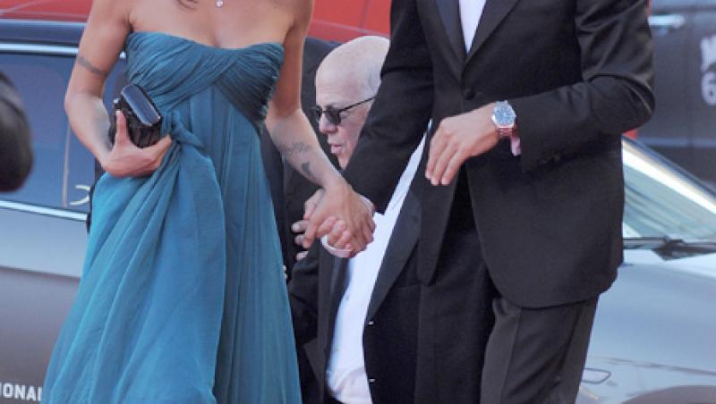 George Clooney s-a despartit de Elisabetta Canalis. Era prea geloasa