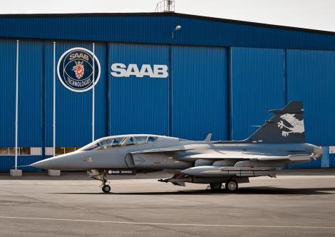 Din cauza F16-urilor americane, SAAB raceste legaturile cu NATO si Romania