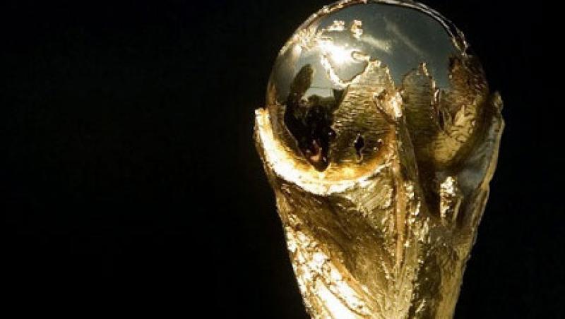 Trofeul Cupei Mondiale FIFA, la Bucuresti