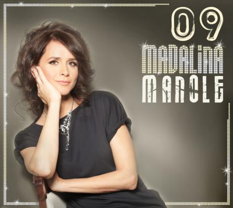 Madalina Manole isi invita fanii la autografe si multa muzica buna