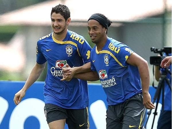 Brazilia, fara Ronaldinho si Pato la Mondial/ Vezi lotul nationalei "Selecao"