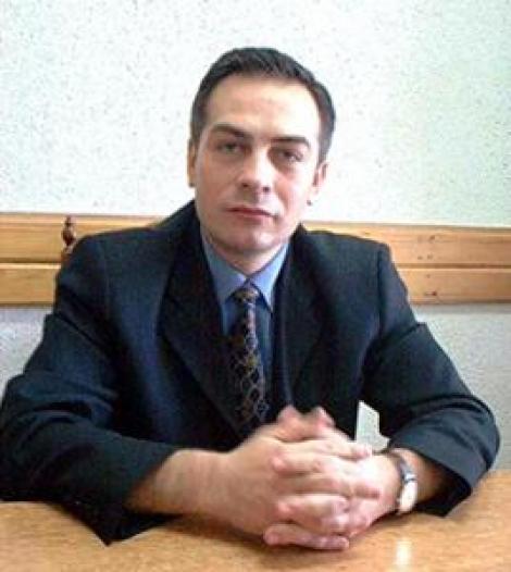 Procurorul sef DNA Suceava, Adrian Marius Surdu, a incercat sa se sinucida
