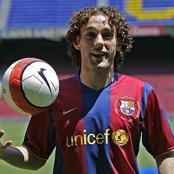 Fundasul Gabi Milito si-a prelungit contractul cu FC Barcelona pana in iunie 2012