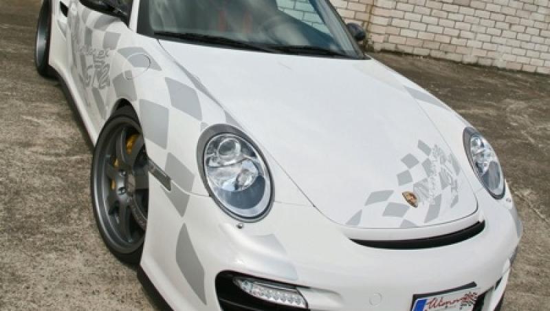 VIDEO / Porsche GT2 RS scoate huliganul din tine