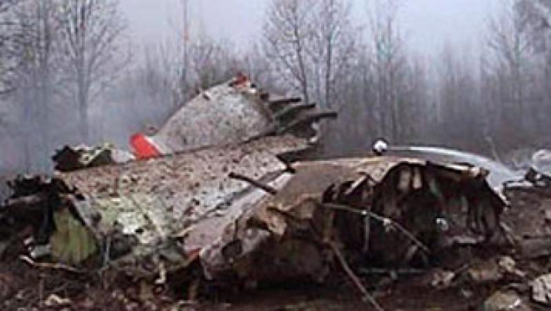 Catastrofa de la Smolensk, primele concluzii ale anchetei: In cabina avionului se aflau persoane neidentificate