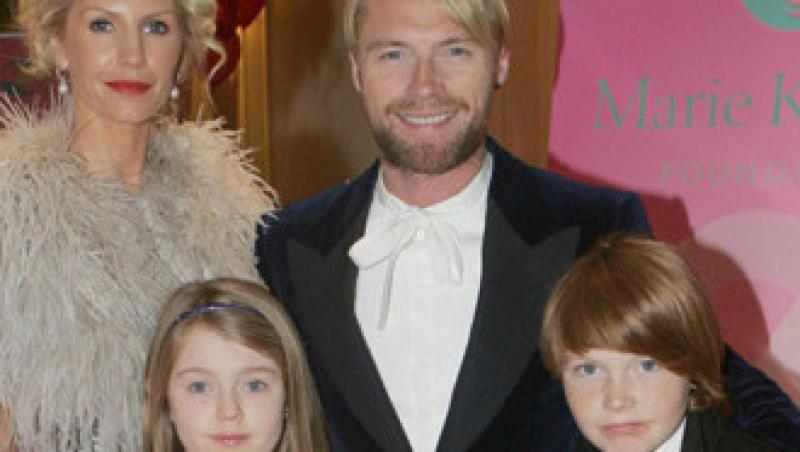 Ronan Keating divorteaza. Dupa 12 ani de casatorie