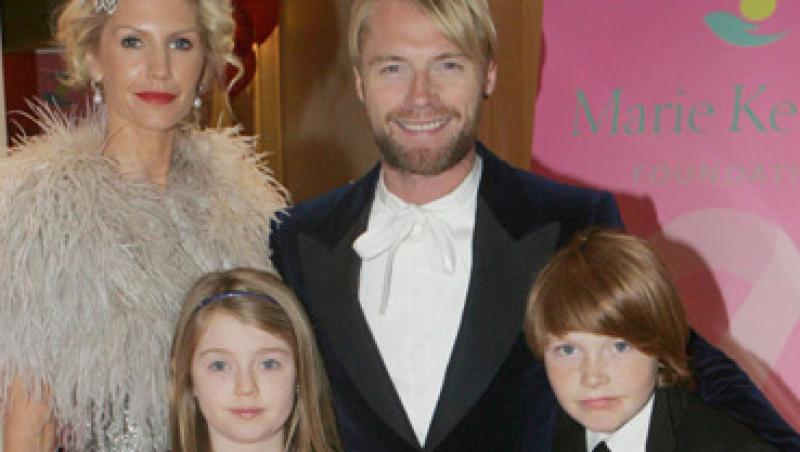 Ronan Keating divorteaza. Dupa 12 ani de casatorie