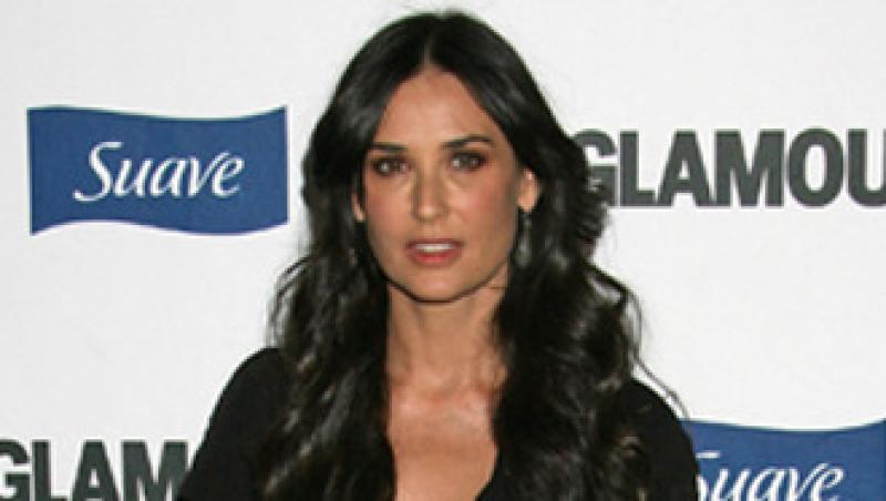 Demi Moore, obsedata ca Ashton Kutcher ar putea sa o insele