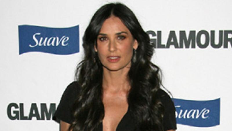 Demi Moore, obsedata ca Ashton Kutcher ar putea sa o insele