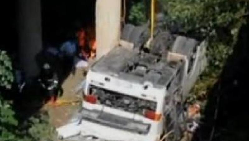 16 oameni au murit in Turcia intr-un accident de autocar