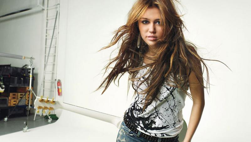 Miley Cyrus: Facultatea nu e pentru mine deocamdata. O pot face oricand!