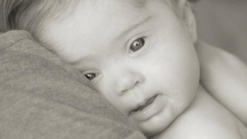 Bebelusii devin bilingvi inca din stadiul intrauterin