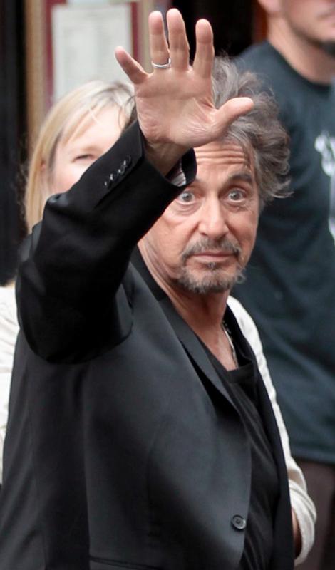 Al Pacino, de la „Parfum de femeie", la miros de cafea. In reclama