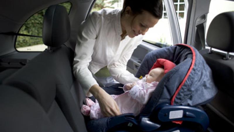 Ce sa faci cand bebelusul nu suporta sa fie transportat in masina