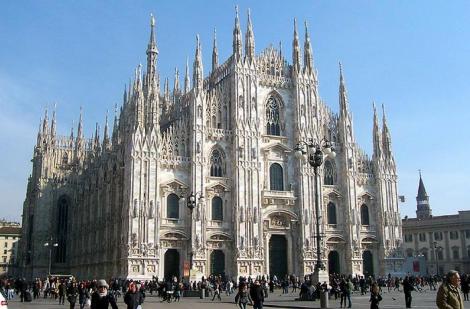 La Milano s-a deschis o biblioteca romaneasca