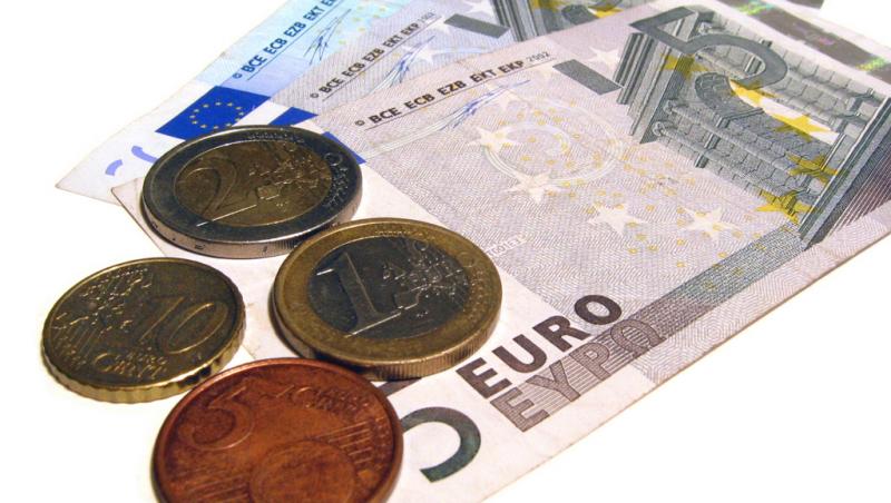 Euro, la maximul ultimelor doua saptamani si jumatate