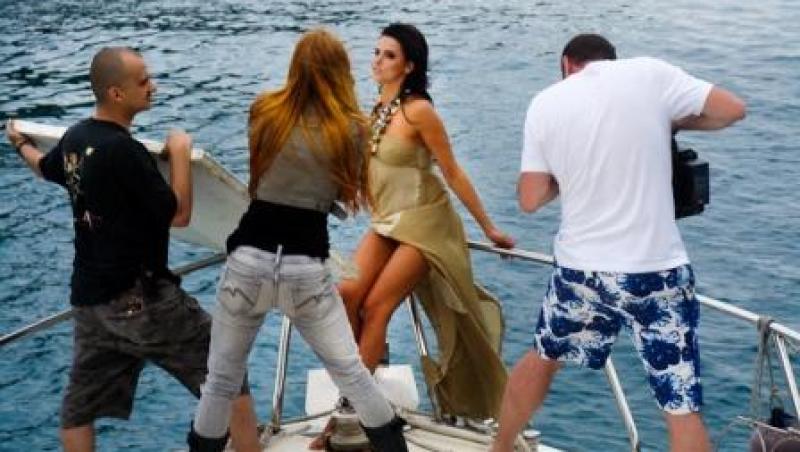 FOTO Lavinia a filmat clip de 15 mii de euro in Antalya!