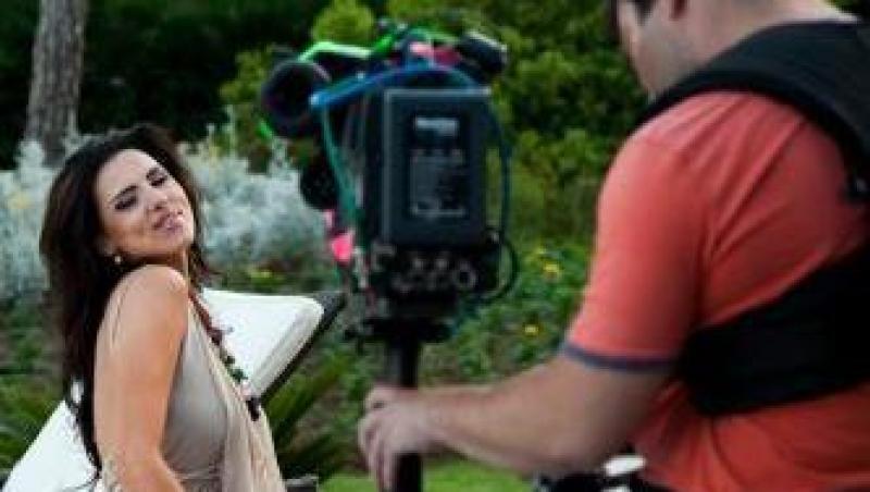 FOTO Lavinia a filmat clip de 15 mii de euro in Antalya!