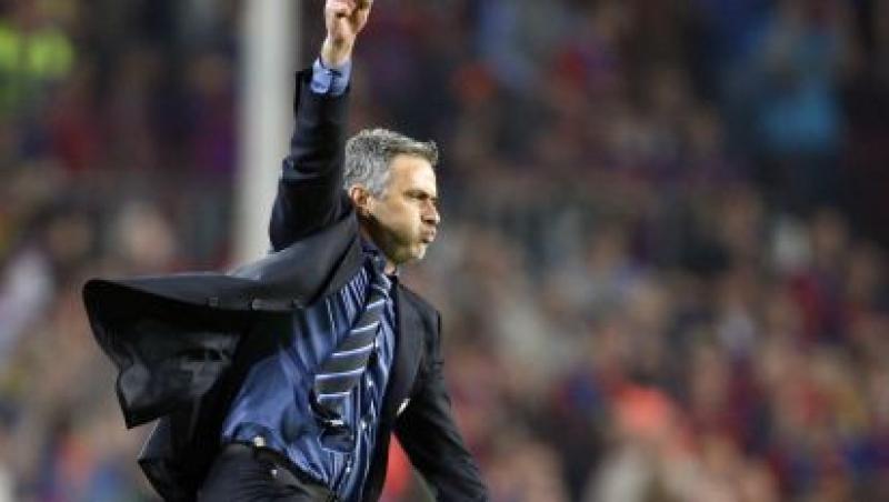 Jose Mourinho, desemnat cel mai bun antrenor in activitate