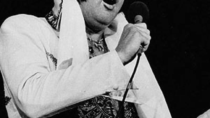 Elvis Presley a murit din cauza constipatiei cronice