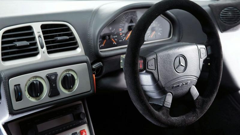 VIDEO / Mercedes-Benz CLK-GTR, o legenda vie