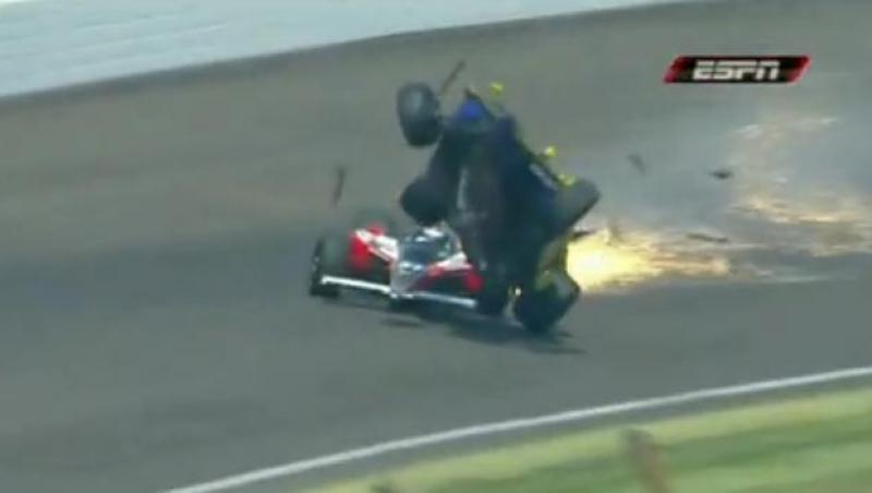 VIDEO! Accident teribil in Indy 500/ A zburat cu masina de pe pista!