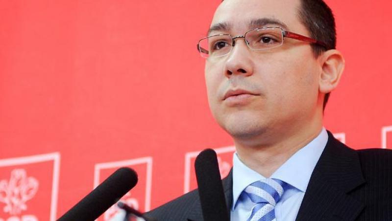 Victor Ponta: “Motiunea se voteaza marti, Basescu nu are nicio treaba cu programul Parlamentului”