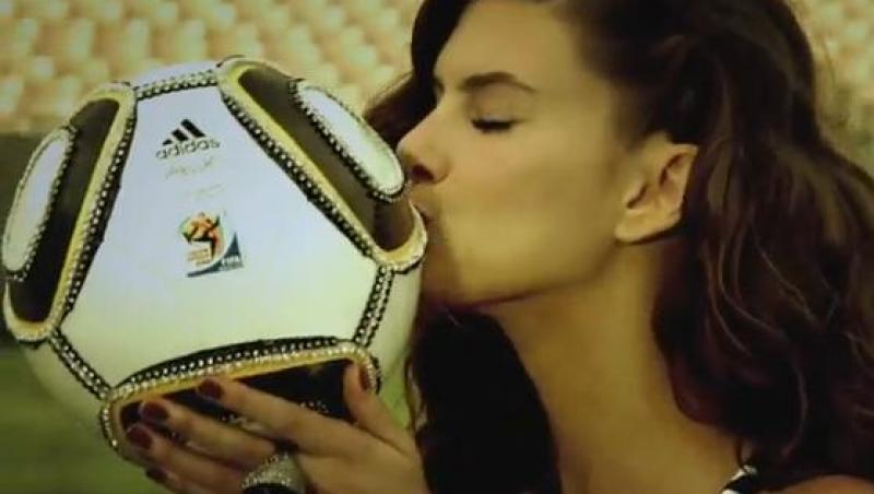 VIDEO! Fotbal si femei frumoase in noul videoclip al lui Macy Gray