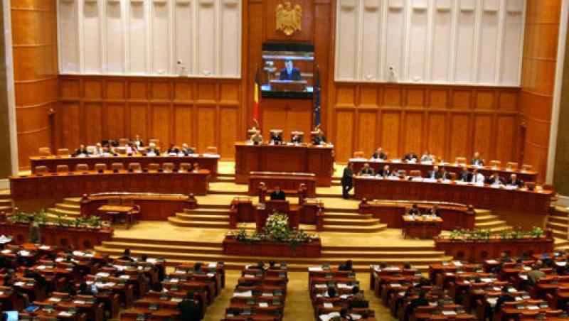 Legea pensiilor e dezbatuta in Camera Deputatilor