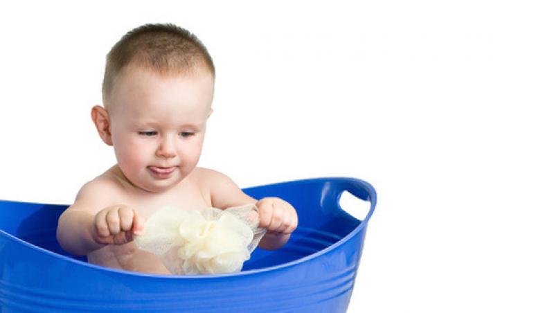 Sfaturi pentru a face baie copilului in siguranta