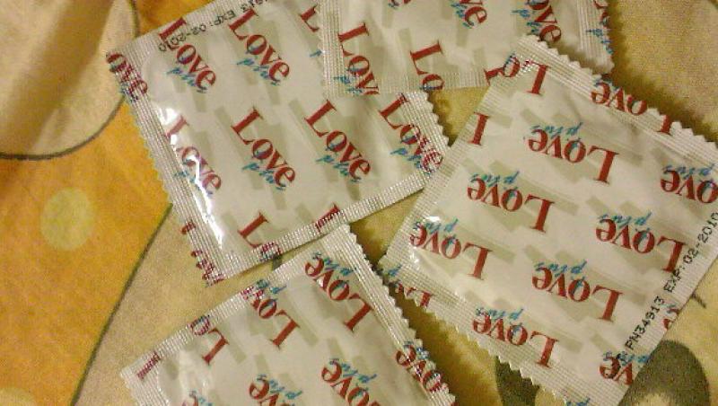 Studiu: Indienii au nevoie de prezervative mai mici