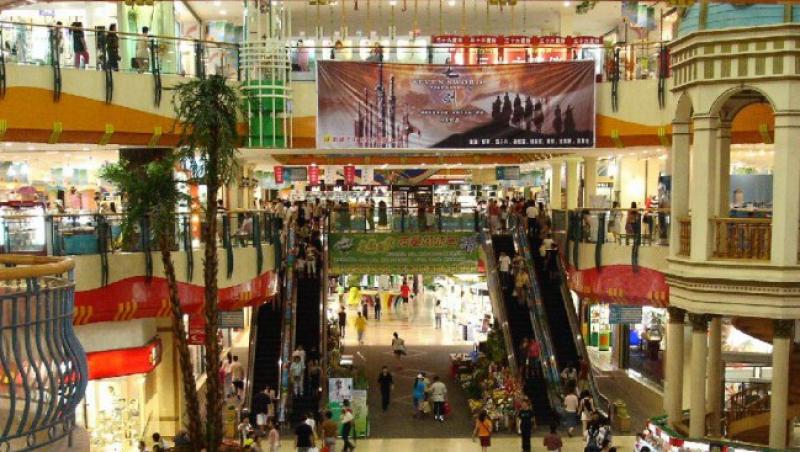 Investitori din anturajul lui Puiu Popoviciu au preluat Tiago Mall