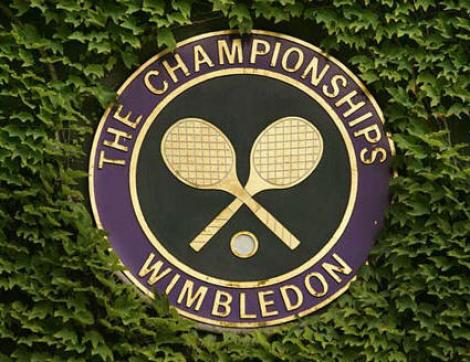 Wimbledon/ Patru romance din cinci, calificate in turul 2