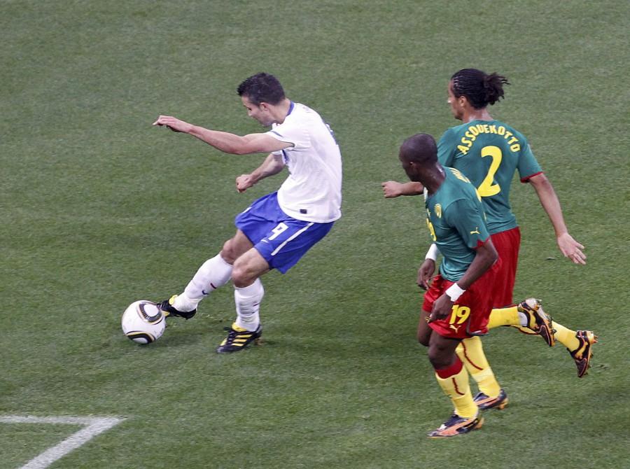Olanda - Camerun 2-1/ Fara concesii